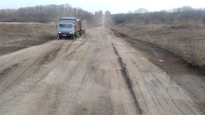МВД взяло под контроль участок дороги, связывающий ЛНР с Харьковской областью