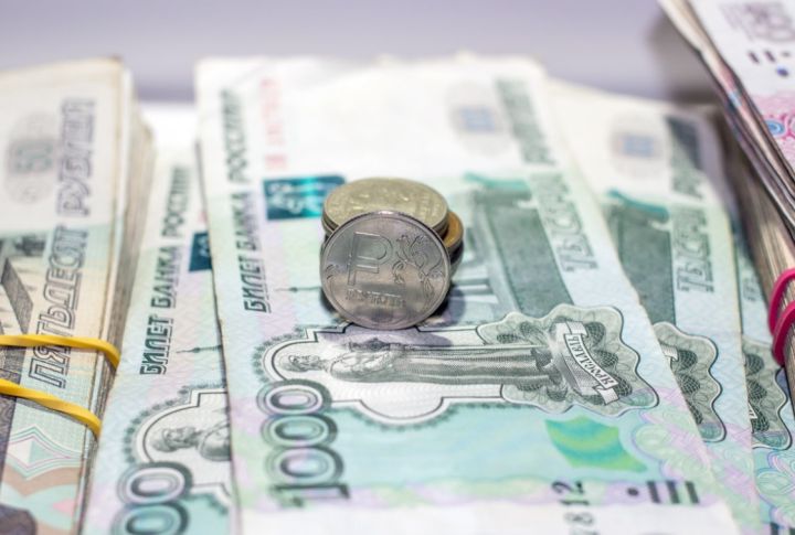 Жители ЛНР могут получить надбавки к основной пенсии. Кому они положены? 