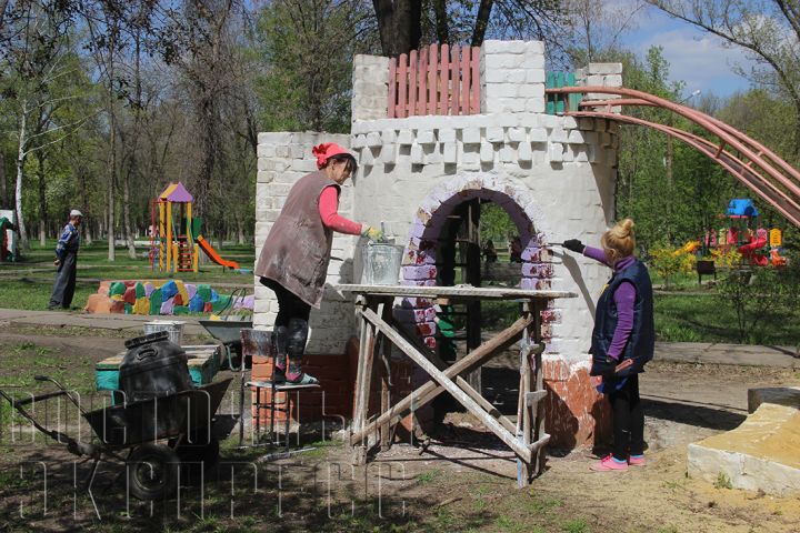 В Свердловске открылся парк культуры и отдыха