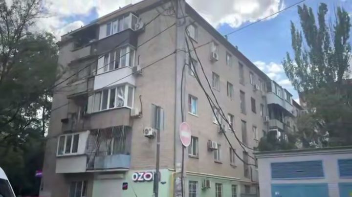 Пострадали дети, повреждены окна в 10-ти многоэтажках: подробности атаки БПЛА по Ростову