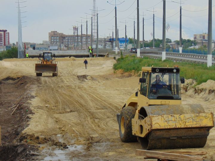 В Луганске запланирован ремонт еще ряда центральных улиц: подробный план восстановления