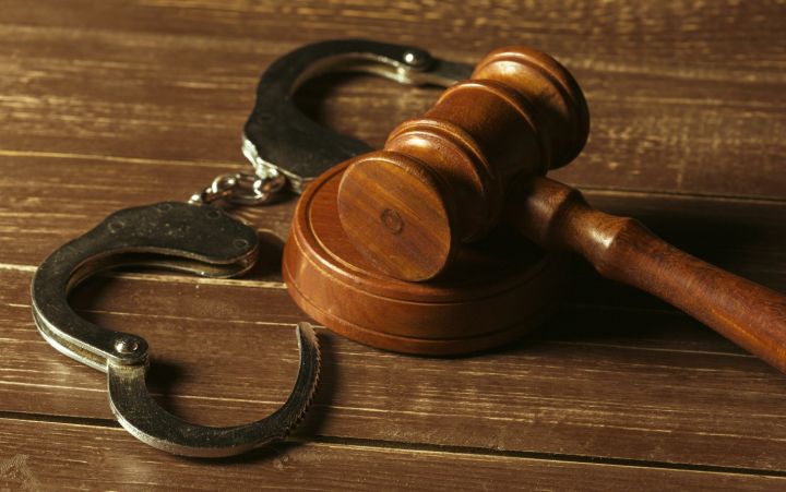 Убийство из-за ревности: житель ЛНР обвиняется в расправе над знакомым после застолья