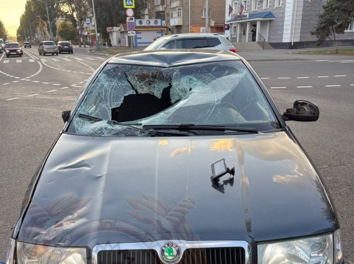 В Луганске подросток-бесправник врезался в авто и едва не угробил юную пассажирку 