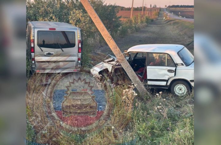 Столкнулись лоб в лоб: массовая авария произошла под Луганском, пострадали девять человек