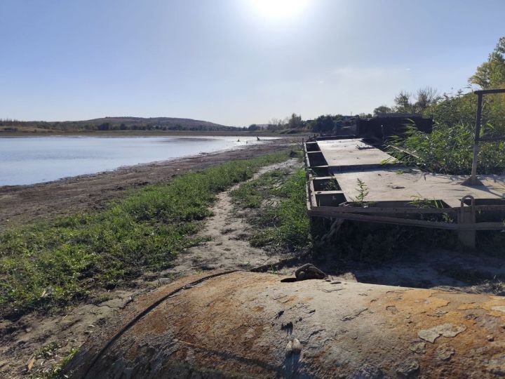 В ЛНР назревает экологическая катастрофа - одно из водохранилищ практически пересохло