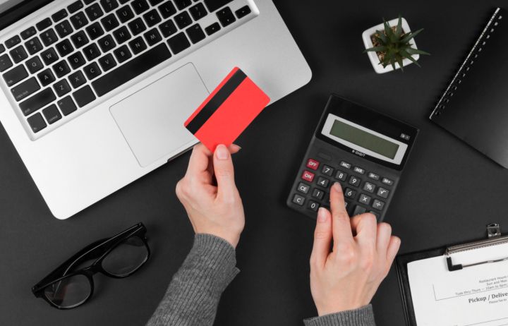 В ЛНР начаты выплаты соцпособий: кому ждать перечислений в первую очередь? 