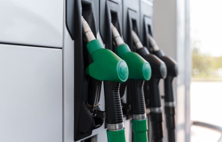 Глава Минэнерго рассказал, почему бензин подорожал, и когда это закончится 