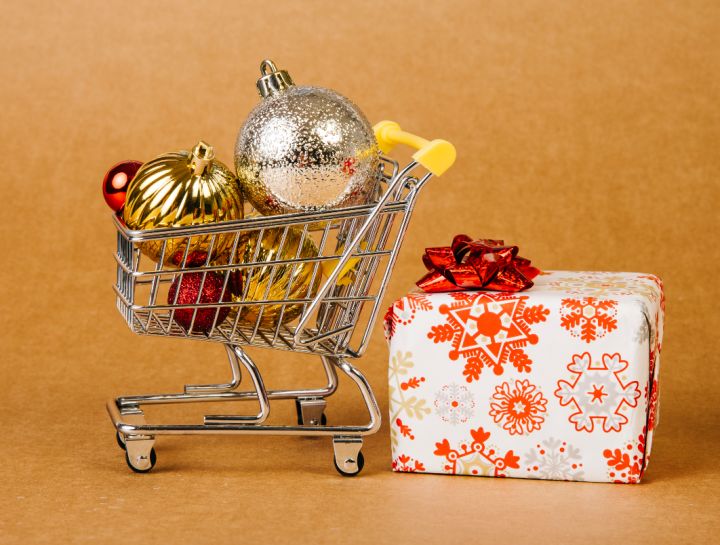 Новогодние траты: какие продукты подорожают ближе к зимним праздникам?