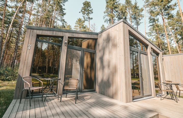 Учительница из ЛНР заплатила 300 тысяч за несуществующий дом: теперь разбирается полиция