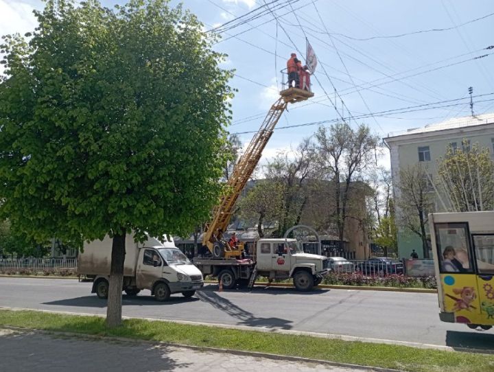 В Луганске началась активная подготовка ко Дню Победы