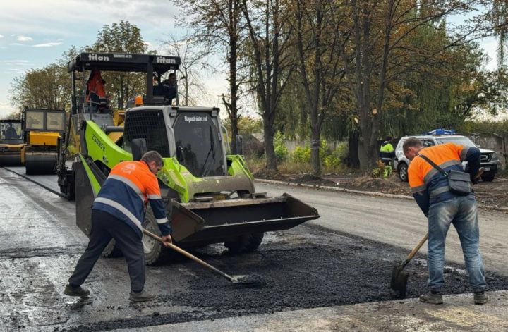 В ЛНР определили дороги, подлежащие ремонту в ближайшее время: список опубликуют до конца года