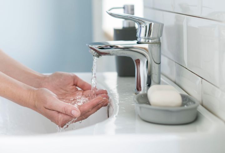 Луганск и соседние города остались без воды 11 ноября: когда восстановят снабжение? 