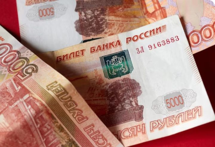 В ЛНР мошенники провернули крупное дело: они «увели» у двух пенсионеров почти 7 млн рублей