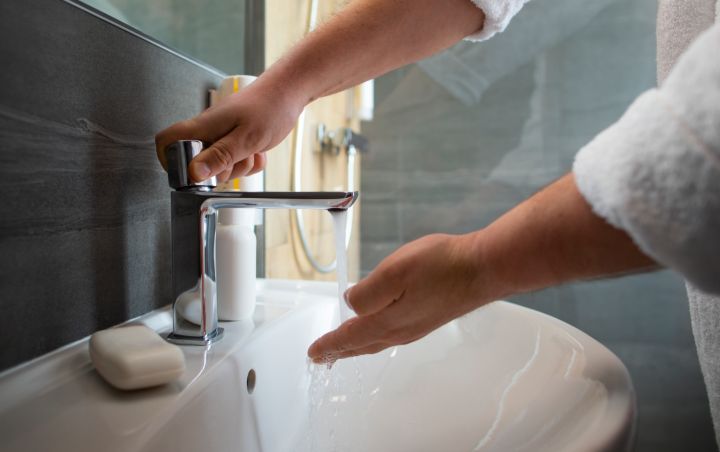 Сразу три района ЛНР остались без воды: какие сроки восстановления объявила «Лугансквода»? 