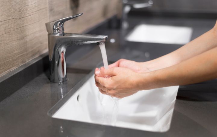 «Лугансквода» проведёт масштабные ремонты 10 декабря: где возможны перебои в ЛНР?