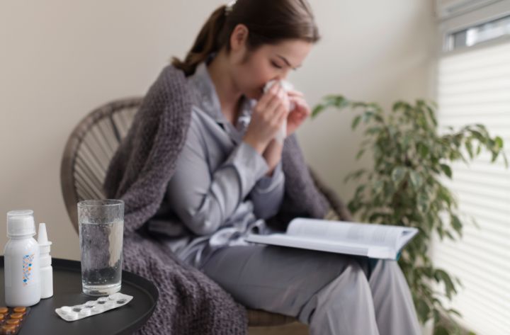 Температура до 40 и боль в глазах: главные симптомы распространяемого в ЛНР гонконгского гриппа