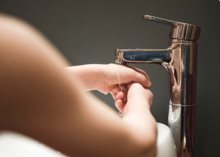 Один из районов ЛНР экстренно остался без воды 19 декабря