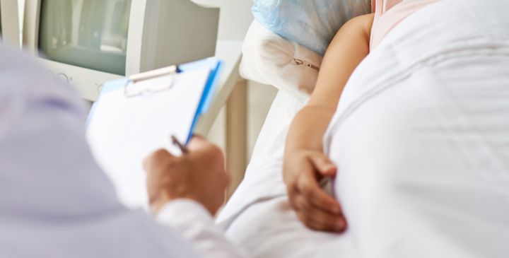 Редкий «блуждающий» паразит обнаружен у девочки из ДНР после укуса комара 