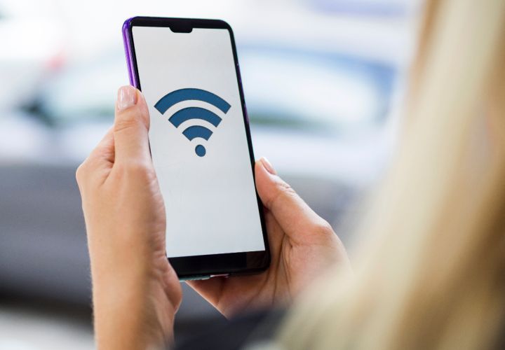 Стало известно, где в ЛНР появятся точки бесплатного вай-фая 