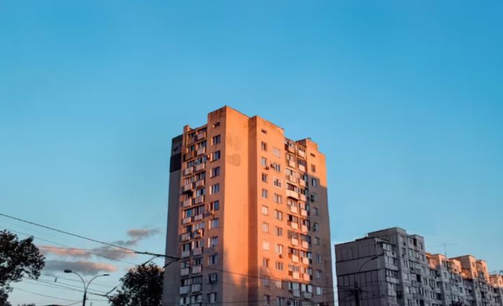 В ЛНР подняли тариф за содержание многоэтажек: цена внушительная