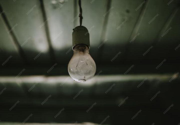 ВСУ ударили по энергетическим объектам ЛНР в ночь на 2 января: без света остались более 85 тысяч человек