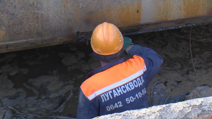 Подача воды в Брянку сокращена из-за аварии на насосной станции