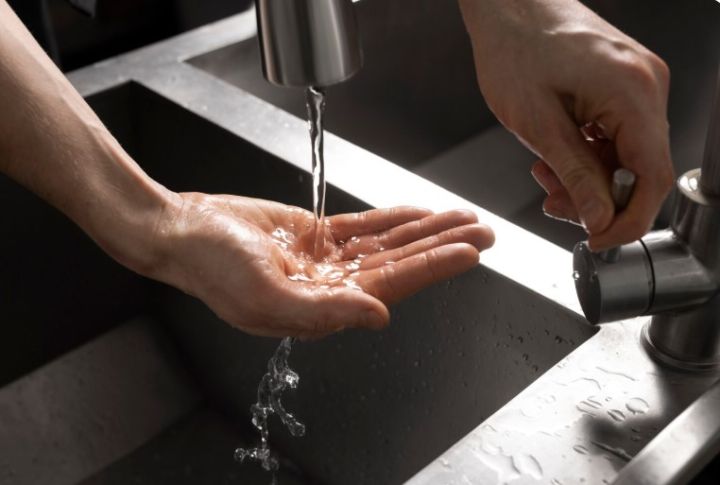 В одном из городов ЛНР вода будет подаваться с перебоями в течение двух дней