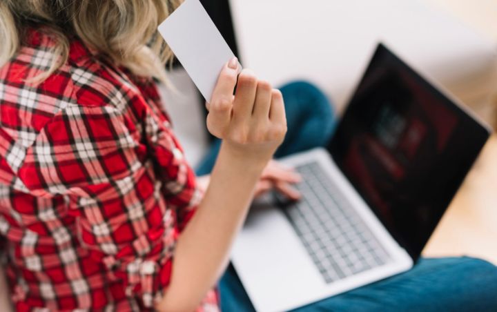 Арендодатели оказались мошенниками: студентку в ЛНР обманули под видом сдачи квартиры 