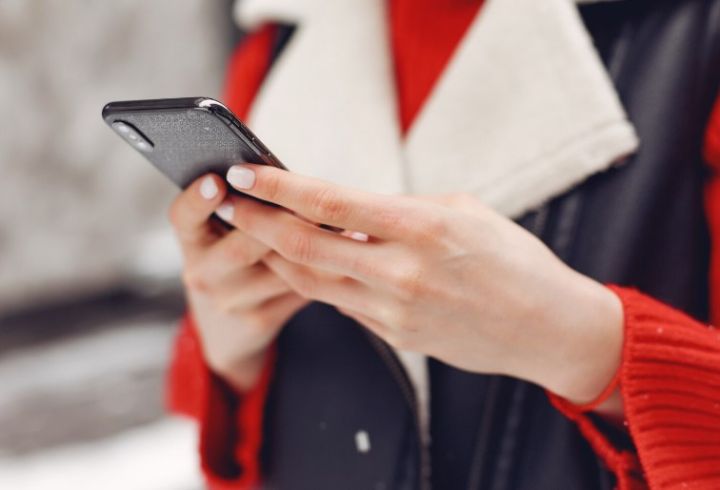 В ЛНР начал работу цифровой помощник по вопросам социальной поддержки