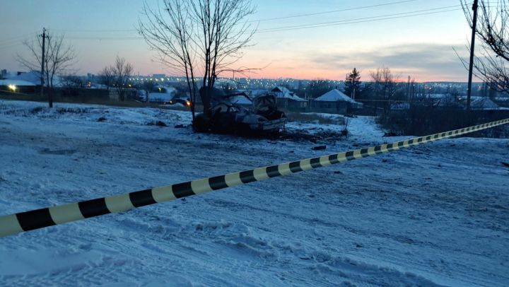 ЧП в Луганске: на квартале Степном взорвалось авто, есть пострадавший