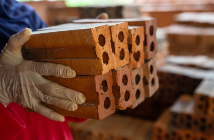 Новое предприятие, дающее сотни рабочих мест, может появиться в ЛНР 