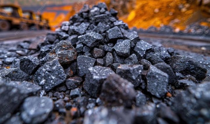 Как Свердловску жить без шахт?