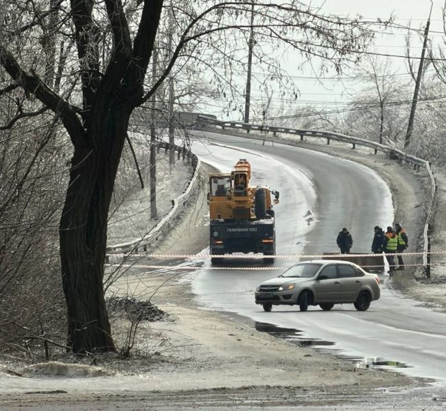 В ЛНР на год закрыли мост у одного из пунктов пропуска 