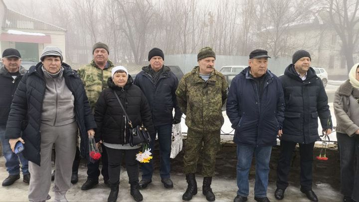 В Свердловске прошли мероприятия, посвящённые выводу войск из Афганистана