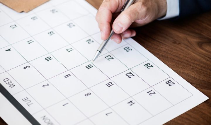 Три выходных подряд: как будут отдыхать жители ЛНР в марте?