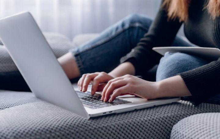 Жёсткий контроль: в России за мат в интернете может «прилететь» лишение свободы