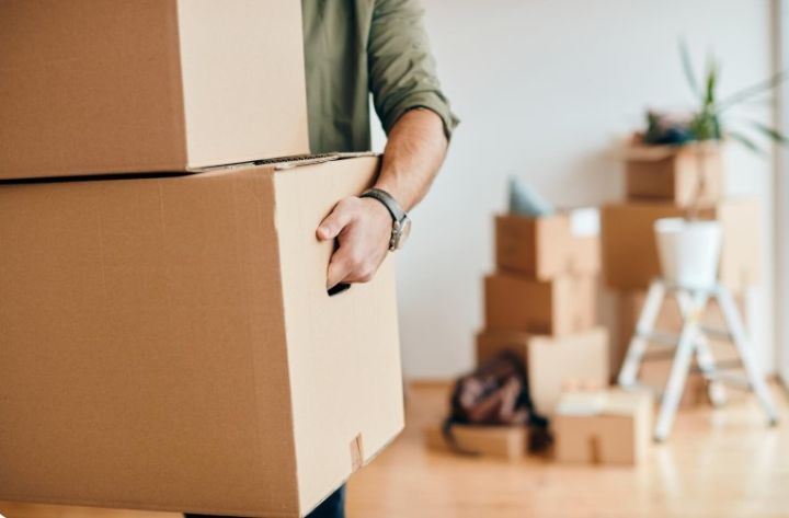 Реновация или «переезд поневоле»? Жители Краснодонского округа - о расселении из аварийных домов