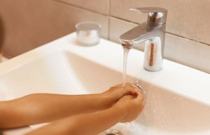 Где 13 марта будут работать аварийные бригады «Луганскводы» и краны станут сухими? 