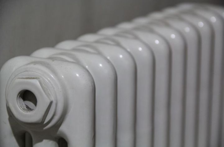 «Алчевсктепло» вернуло деньги абонентом, которые сидели в сильный мороз без отопления