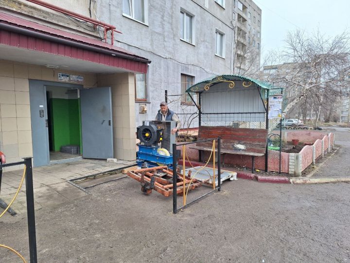 В Свердловске в 2026 году установят 17 новых лифтов