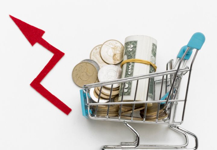 Жителей ЛНР просят сообщать о завышенных ценах