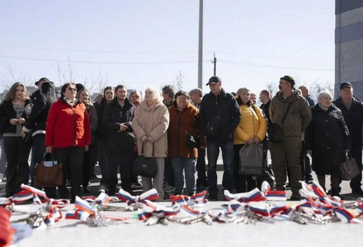 Из аварийного жилья – в новостройку. Более 30 семей в Свердловске переселили в новые квартиры