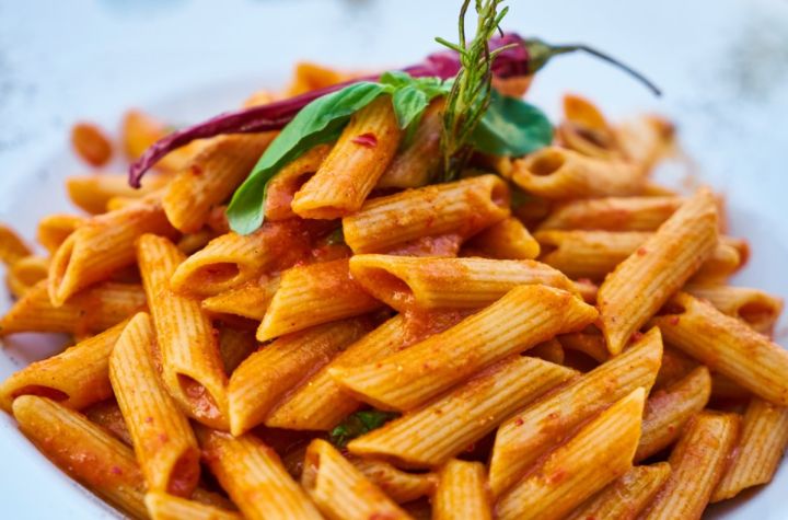 Роспотребнадзор рассказал, как правильно выбрать макароны, чтобы они не навредили здоровью