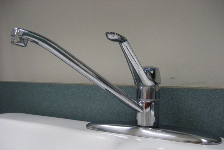 Ждать воду ещё пару дней: «Лугансквода» отчиталась об устранении одной из масштабных аварий в ЛНР