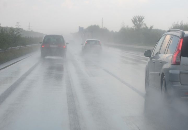 Дождливо и тепло: прогноз погоды в ЛНР на 3 апреля