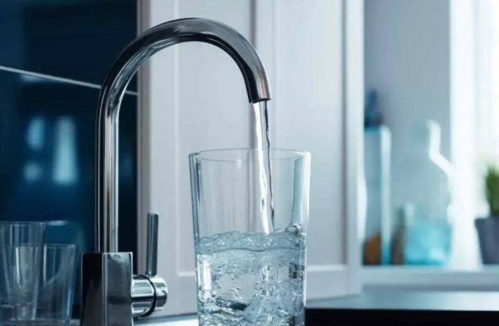 ВНИМАНИЕ! С 3 апреля два города в ЛНР получают воду в ограниченном режиме (график подачи)