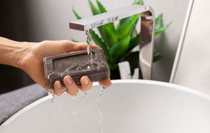 Вода может пропасть из кранов: «Лугансквода» предупредила о перебоях по ЛНР 7 апреля