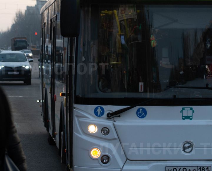 В Луганске на Пасху и Красную горку к кладбищам пустят автобусы
