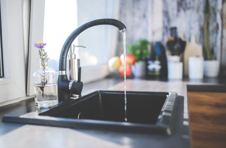 Один из районов Луганска остался без воды из-за аварии 