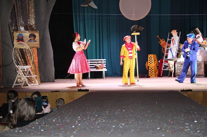 Шоу Куклачевых прошло в Свердловске